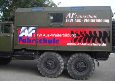 LKW Beschriftung Fahrschule