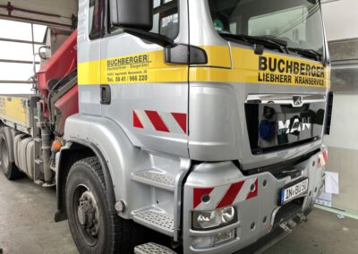 Warnmarkierung Baustellenfahrzeug LKW