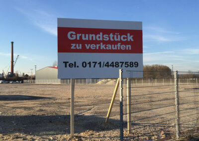 Bautafel Grundstück zu vermieten