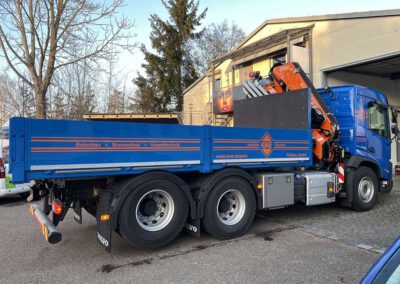 Fahrzeugbeschriftung LKW Volvo
