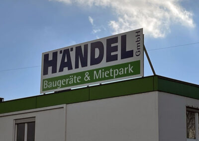 Fassadenschild Fassadenwerbung